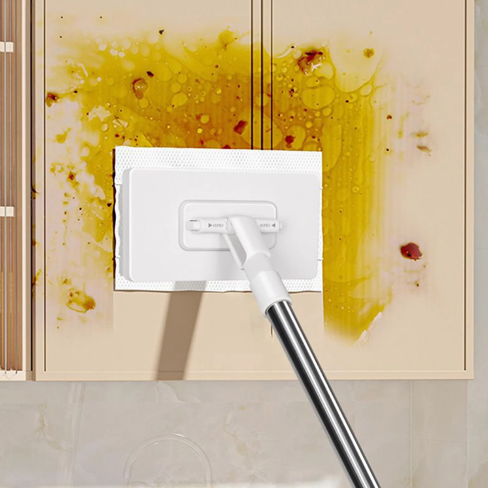 Kit MOP Domestica z 4 Panni Riutilizzabili Detergente Multiuso per Laminato Piastrelle Legno