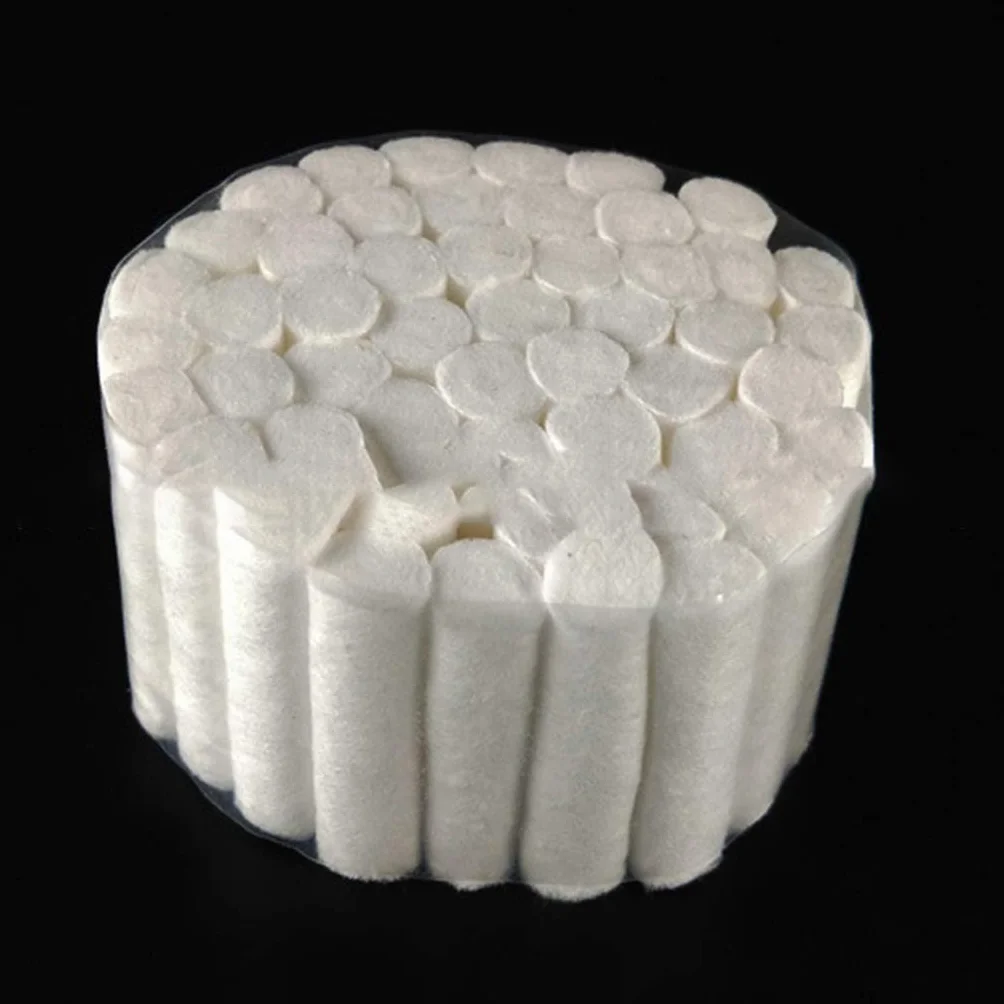 Il cotone dentario bianco 50Pcs Rolls alto assorbente non sterile