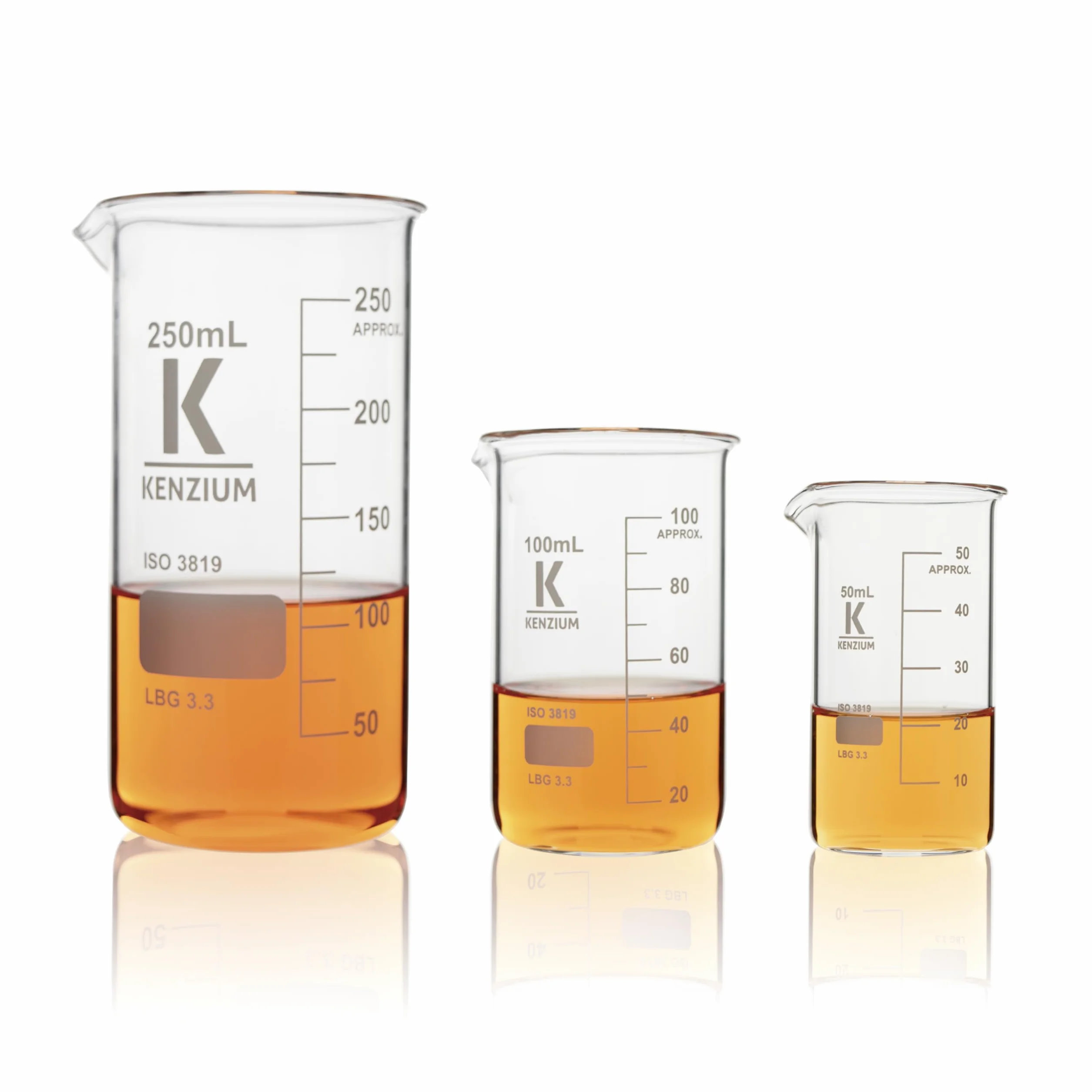 KENZIUM - Pack 3 x Becher | 50, 100 & 250 ml | Vetro Borosilicato 3.3 | Forma Alta | Graduato, Con Beccuccio | Alta Resistenza, Autoclavabile | Ideale Per Laboratorio e Didattica