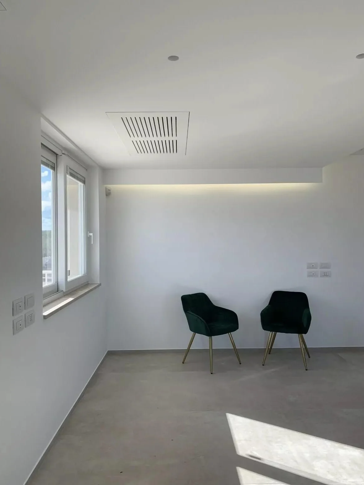 Porte Italiane Botola di Ispezione in Cartongesso con Asole per Aerazione 140 x 80 cm