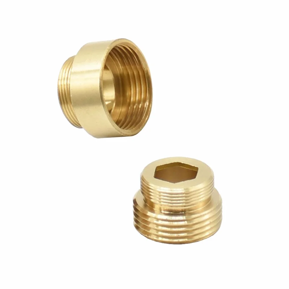 Connettore in ottone da 3/4" a filettatura M22 per rubinetto da giardino e domestico, raccordo di giunzione resistente.