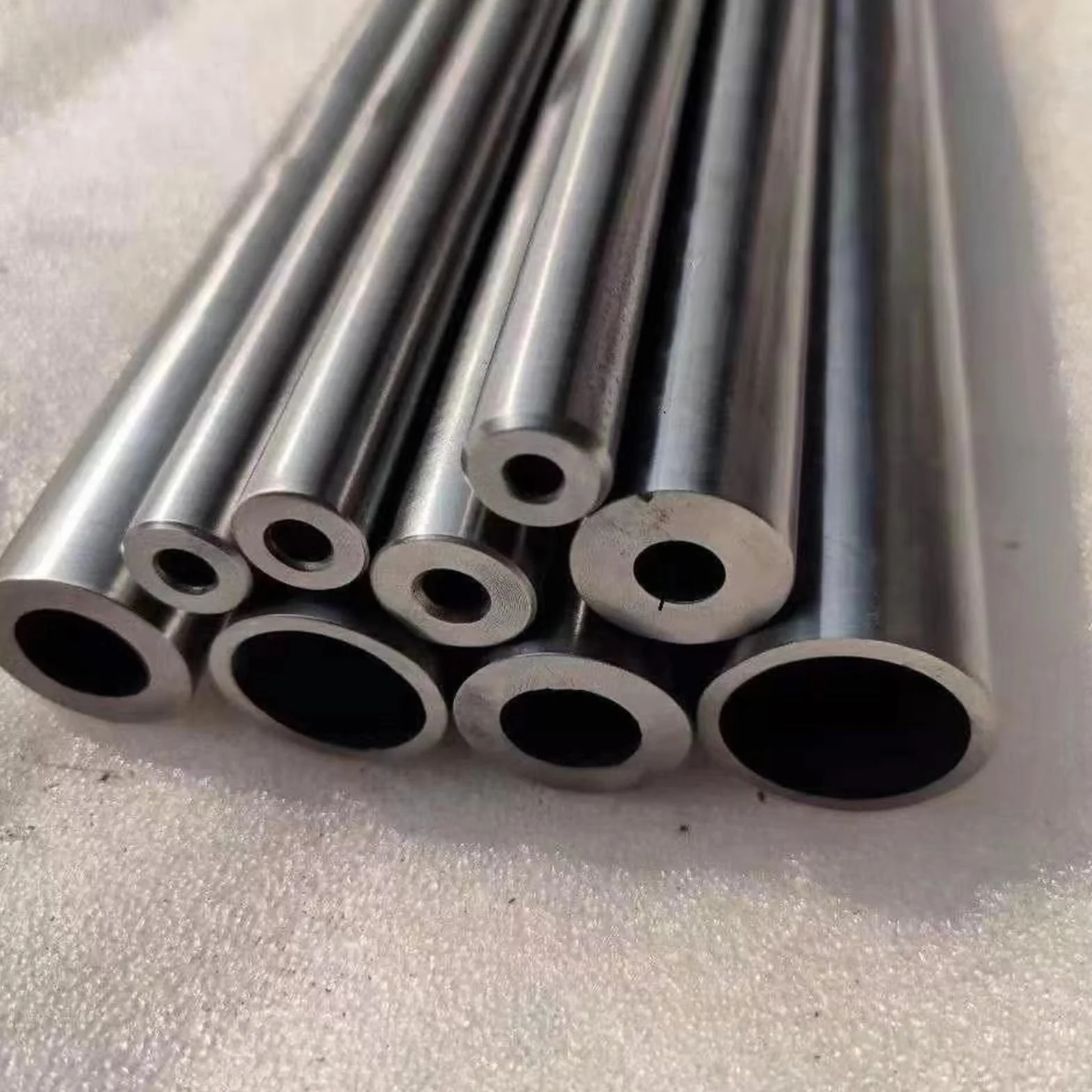 XLJP 1PC * Macchina CNC Tubo di Acciaio Senza Saldatura OD 12mm/14mm/16mm Tubi di Acciaio di Precisione In Lega Idraulica Tubo di Acciaio senza saldatura Tubo a prova di esplosione (Size : 50cm, Col