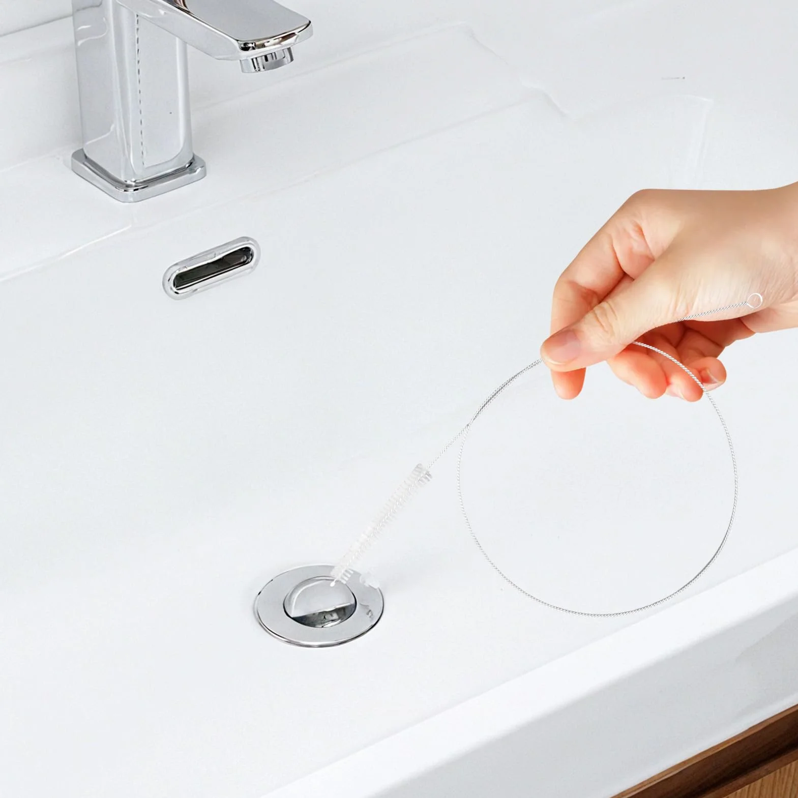 Lunga Spazzola Flessibile 100cm, 2 Pezzi Spazzole Resistenti e Facili da Usare, Spazzola Multifunzione per Pulire Bottiglie, Tubi, Provetti, Teste, Fessure e Aperture Strette
