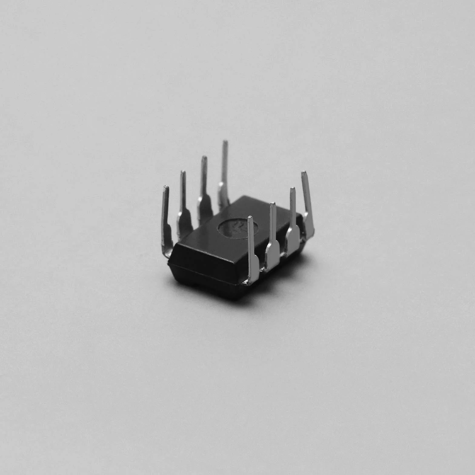 Create idea OPA2134PA - Amplificatori operazionali ad alto 8 pin per integratori di reti crossover multimediali, 20 V, 18 V, 4 pezzi