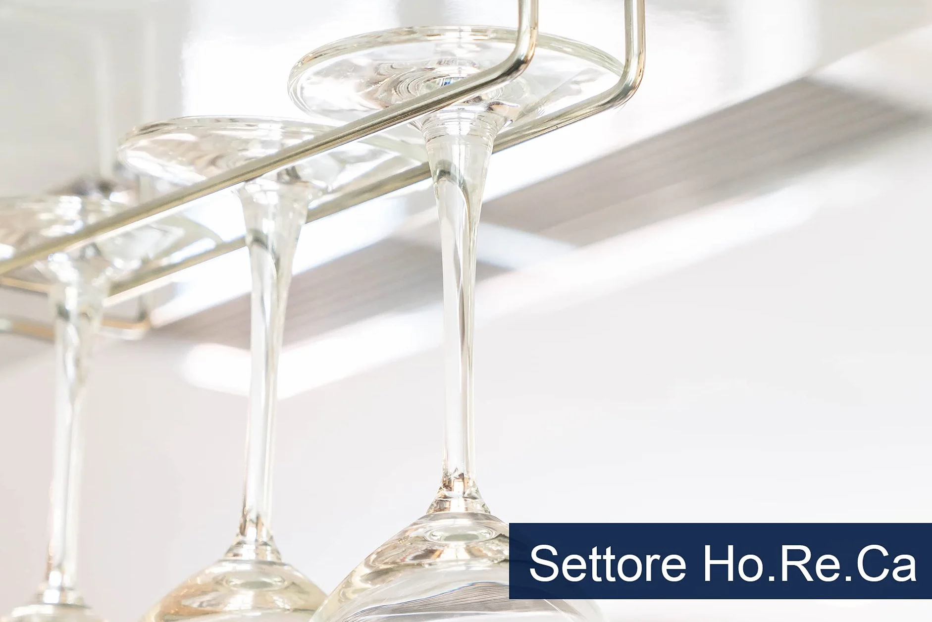 PIP Detergente Lavabicchieri Enoteca Ballon + Brillantante Lavastoviglie Ballon, Set 1+1 TK T5, Detersivo Stoviglie Industriale, Additivo Lavastoviglie, Anticalcare, HACCP, Specifico Bicchieri Ballon