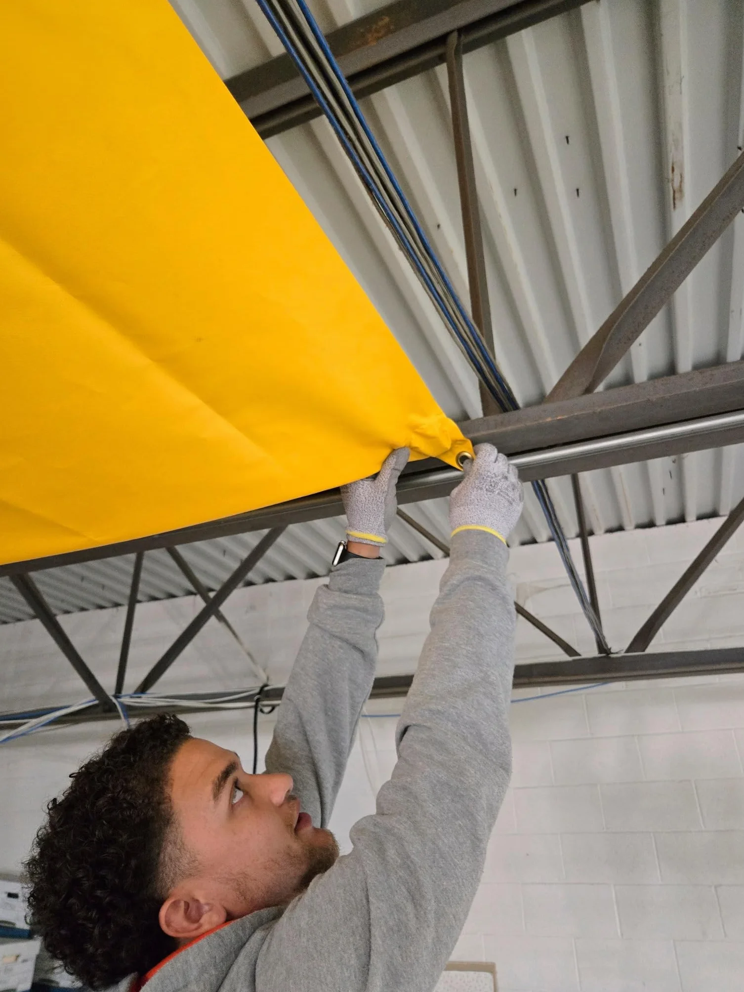 Justrite 28300 soffitto Leak deviatore, larghezza 5 'x 5' lunghezza