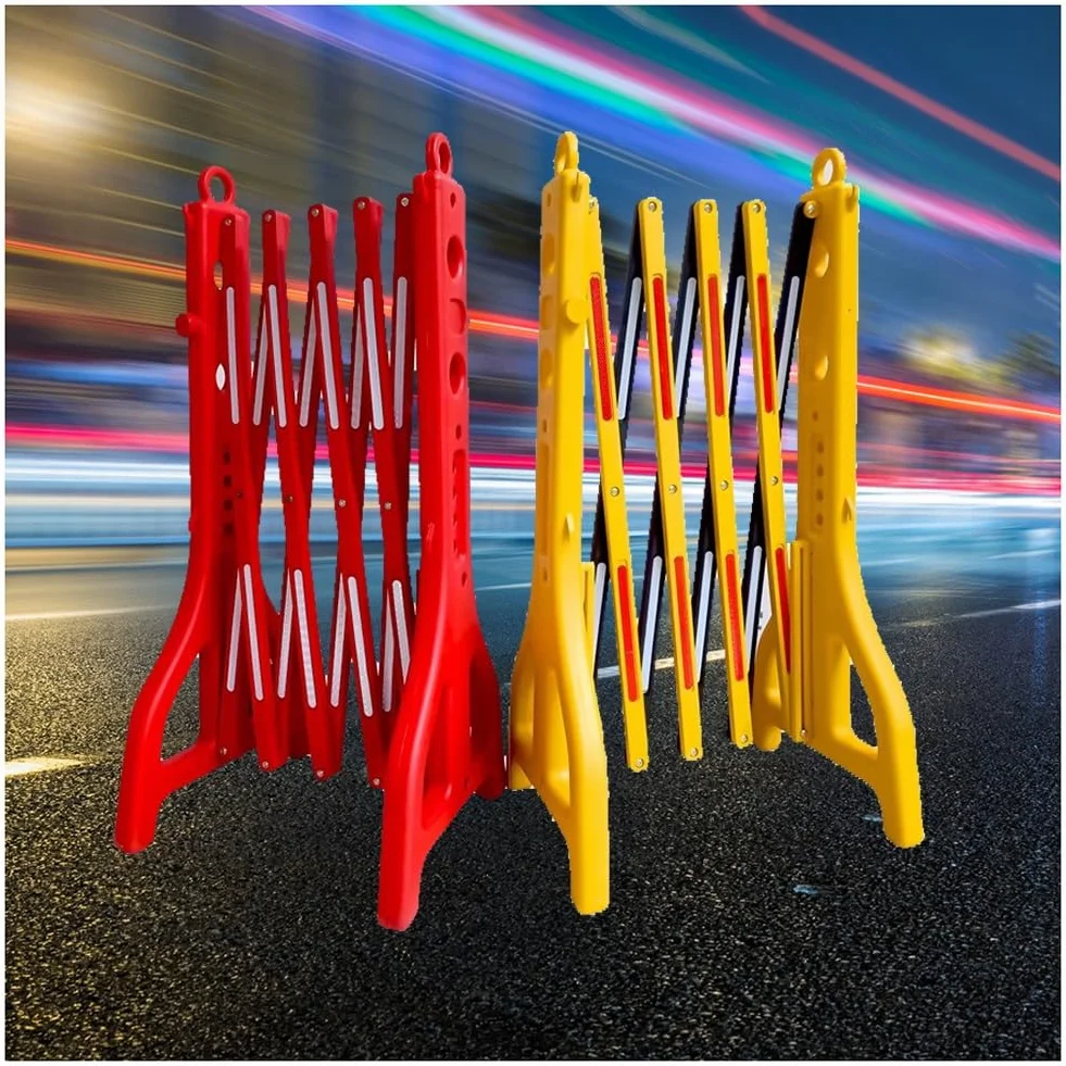 Barriera mobile espandibile da 8,2 piedi di larghezza, recinzione di sicurezza pieghevole, barricata in plastica riempita d'acqua, per vialetti d'accesso in aree pubbliche(Red)