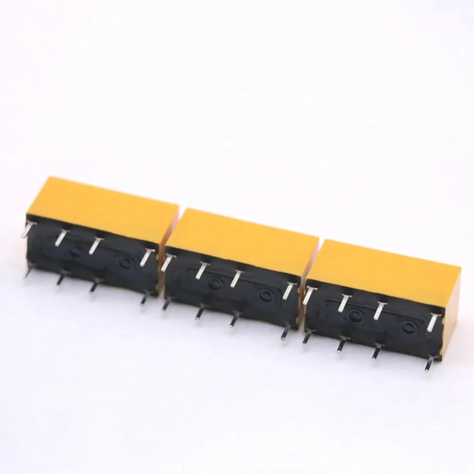 10 pezzi relè DS2Y-S-DC5V 5V DS2Y-S-DC12V 12V DS2Y-S-DC24V 24V 8PIN DC5V DC12V DC24V DS2Y-S-5V DS2Y-S-12V DS2Y-S-24V(DS2Y-S-DC24V)