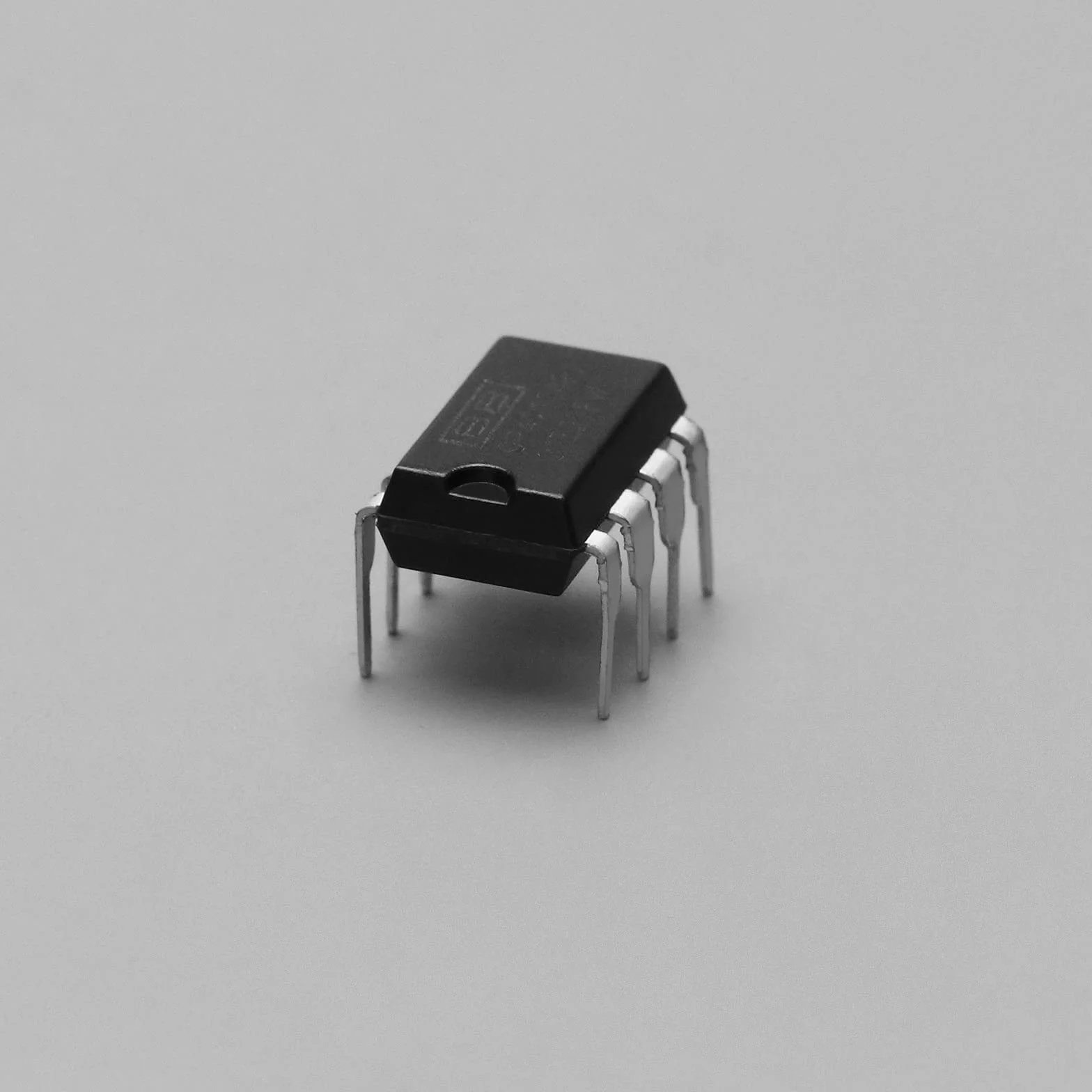 Create idea OPA2134PA - Amplificatori operazionali ad alto 8 pin per integratori di reti crossover multimediali, 20 V, 18 V, 4 pezzi