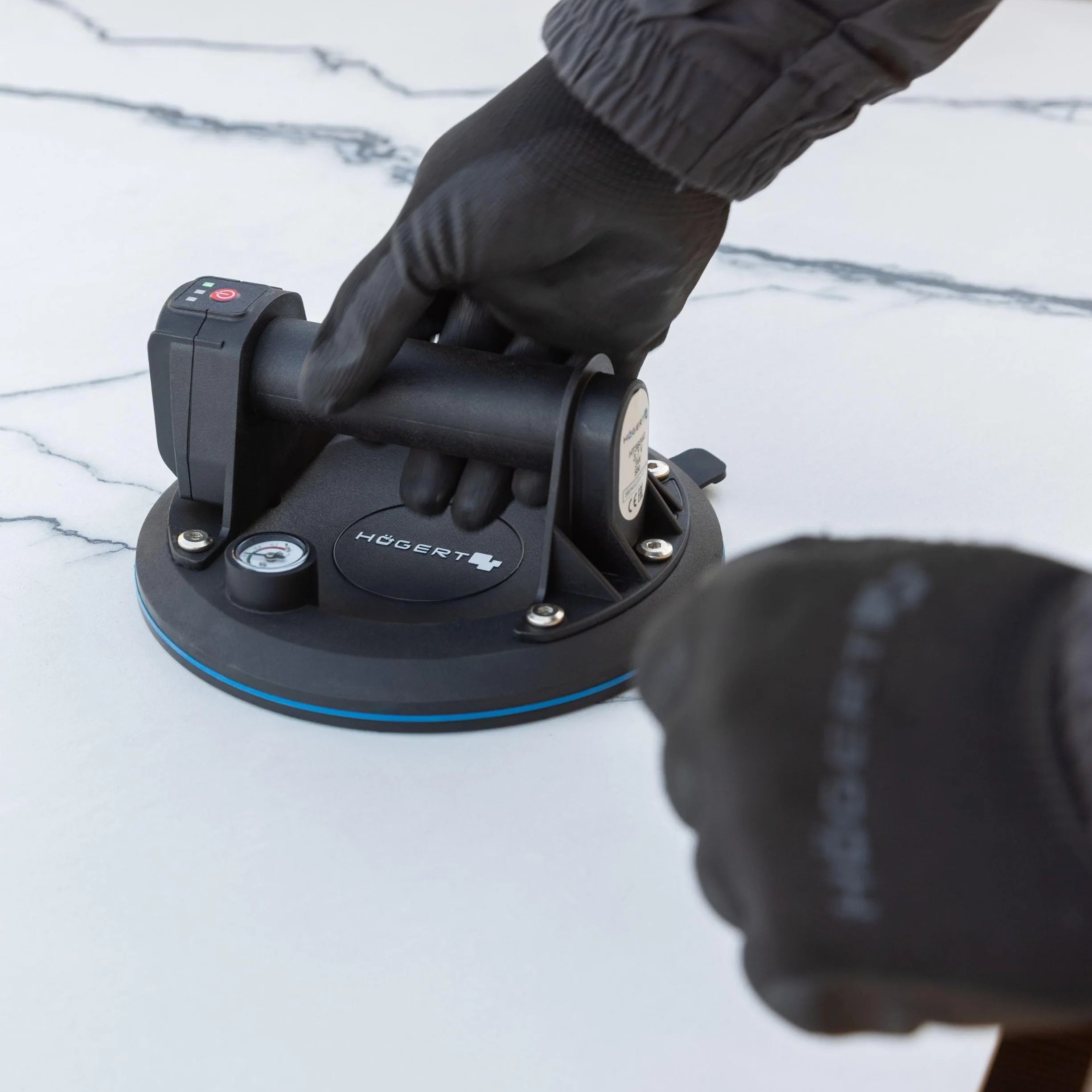 HÖGERT TECHNIK - Ventosa a batteria da 200 mm con manometro, aspirapolvere a batteria Heavy Duty, carico: 150 kg, la ventosa viene utilizzata per il trasporto di vetrate, oggetti lisci e piastrelle in
