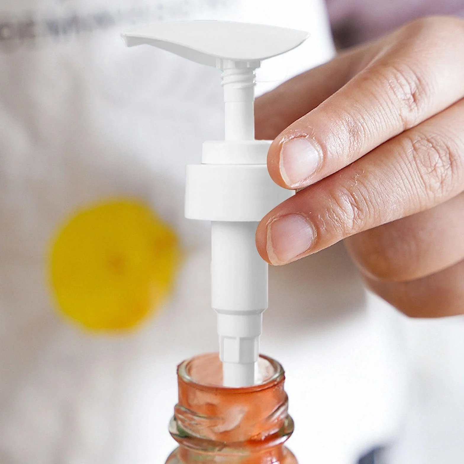 4 Pezzi di Pompa da Pressa in Plastica, Pompa Spesa in Lozione, 1000 Ml di Distributore di Shampoo, Distributore di Gel Doccia, Distributore di Detergenti.