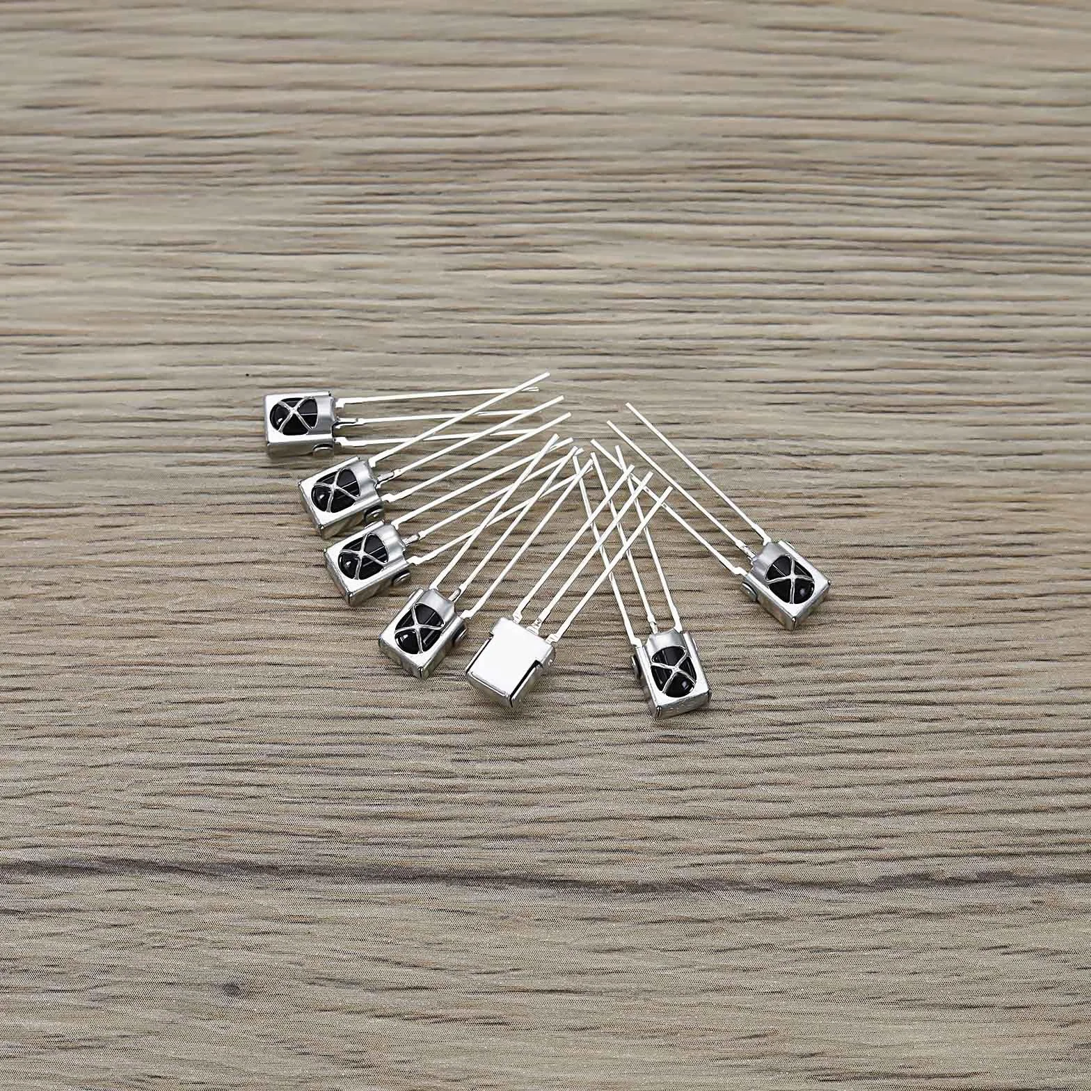 EMSea Confezione da 20 paia di trasmettitori e ricevitori, 5 mm, emettitore a infrarossi VS1838B, ricevitore a infrarossi per dispositivi elettronici, fototransistor, apparecchiature di comunicazione