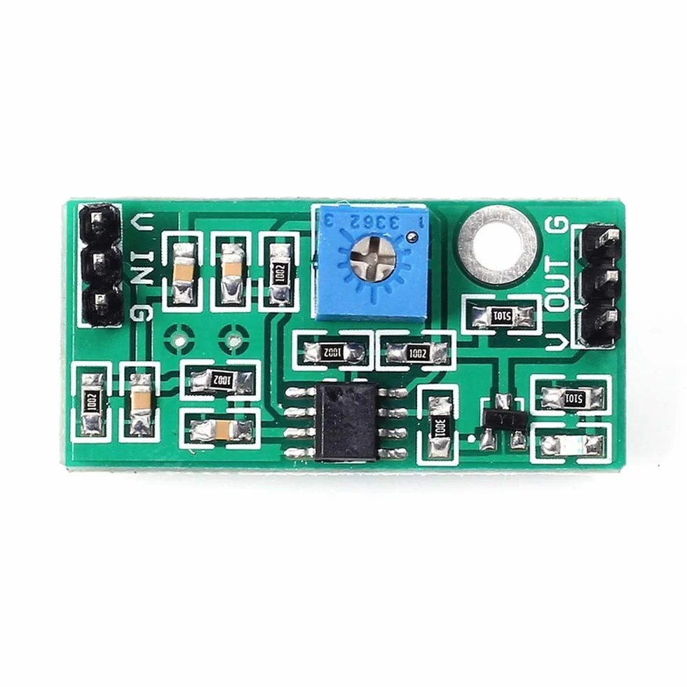 Modulo Comparatore, LM393 3.5-24V Tensione Ad Alto Livello Uscita Analogico Comparatore Controllo con Indicatore LED