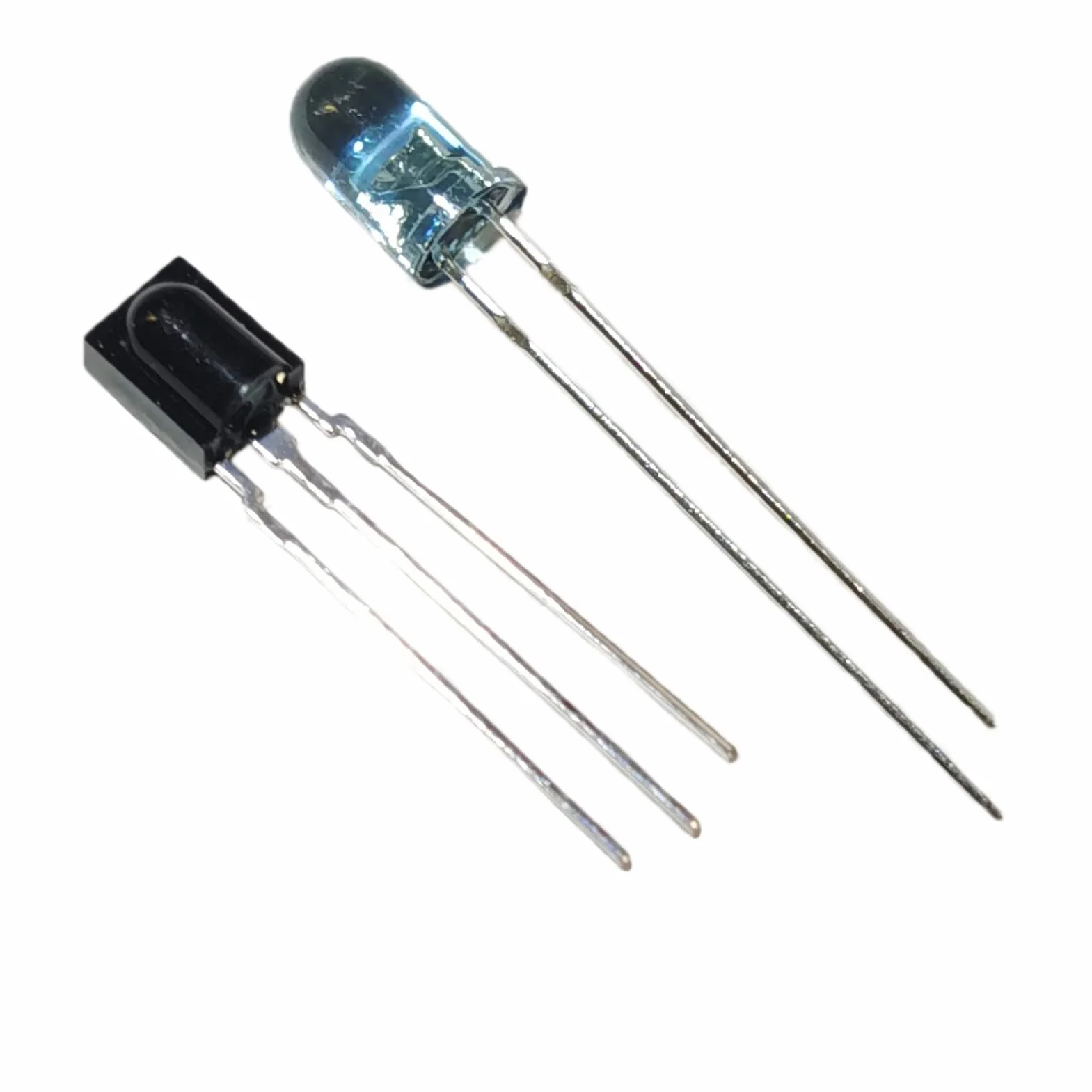 10 moduli ricevitore IR (5 pezzi TSOP38238+5 pezzi TSAL6200) e ad alta potenza a infrarossi diodo emettitore 5 mm 940 nm.