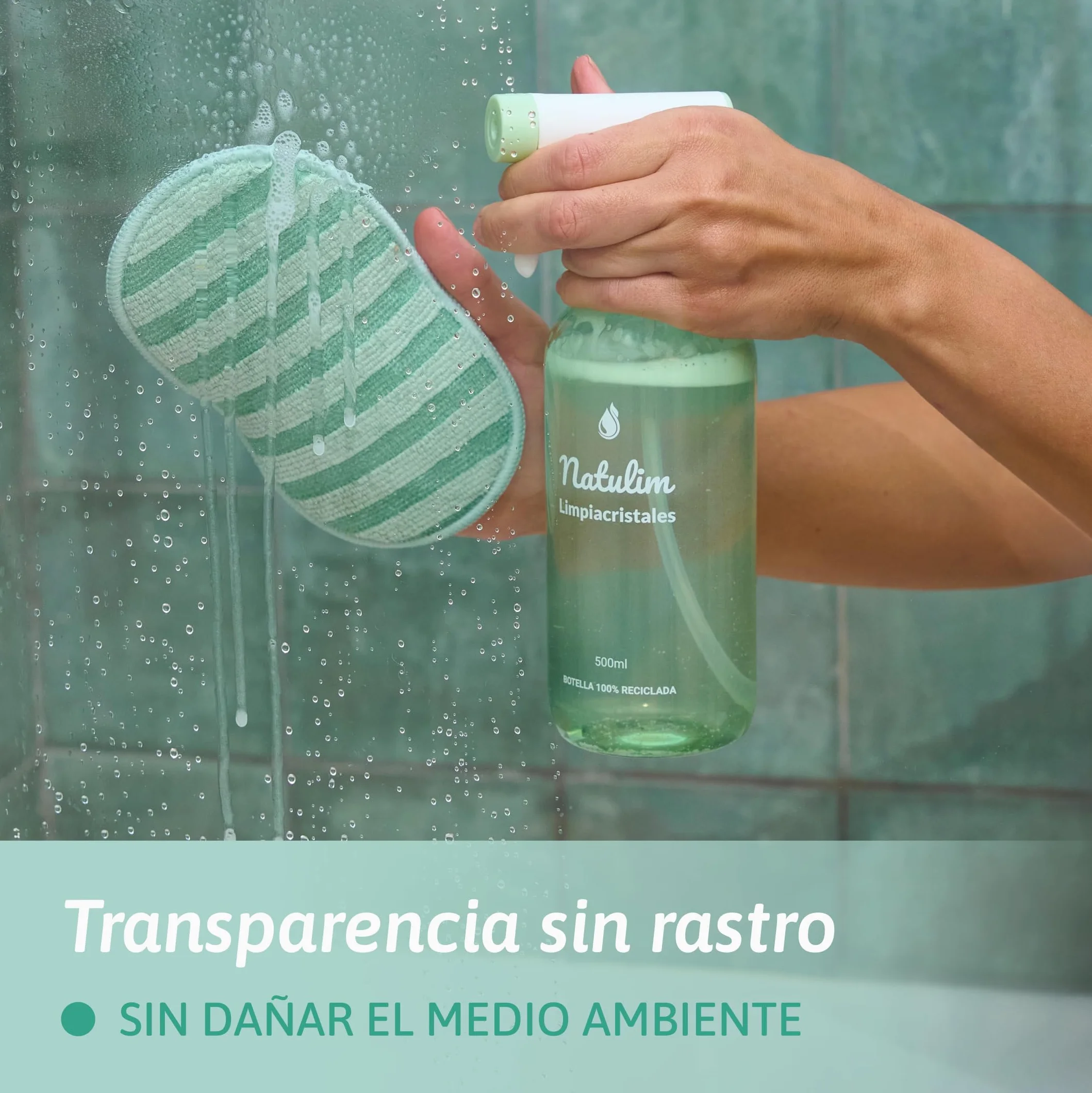 Natulim Confezione di detergenti per vetri – Pulizia profonda e senza traccia per superfici trasparenti – Set spray ricaricabile da 500 ml + 2 buste di ricarica (1 bustina = 500 ml).