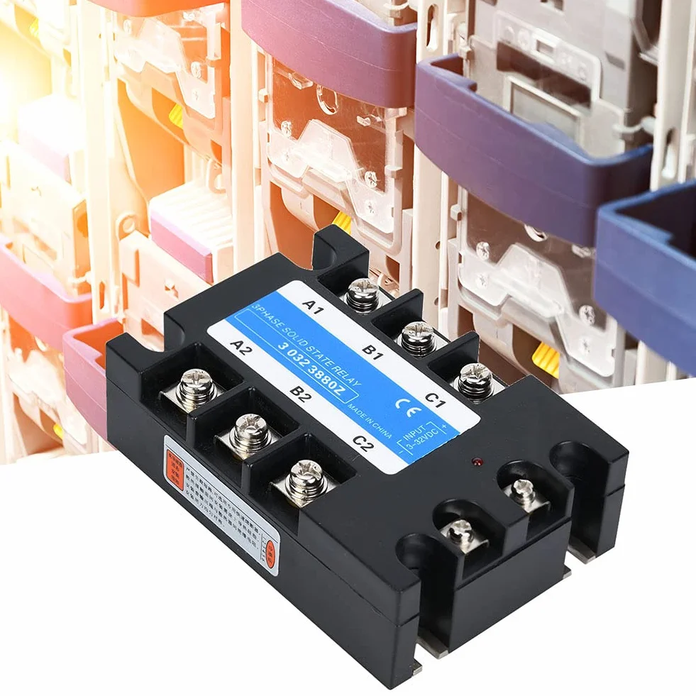 Relè a stato solido trifase SSR con indicazione dello stato del dissipatore di calore Ingresso da 3‑32 V CC a uscita 24‑480 V CA Relè a semiconduttore(80A)