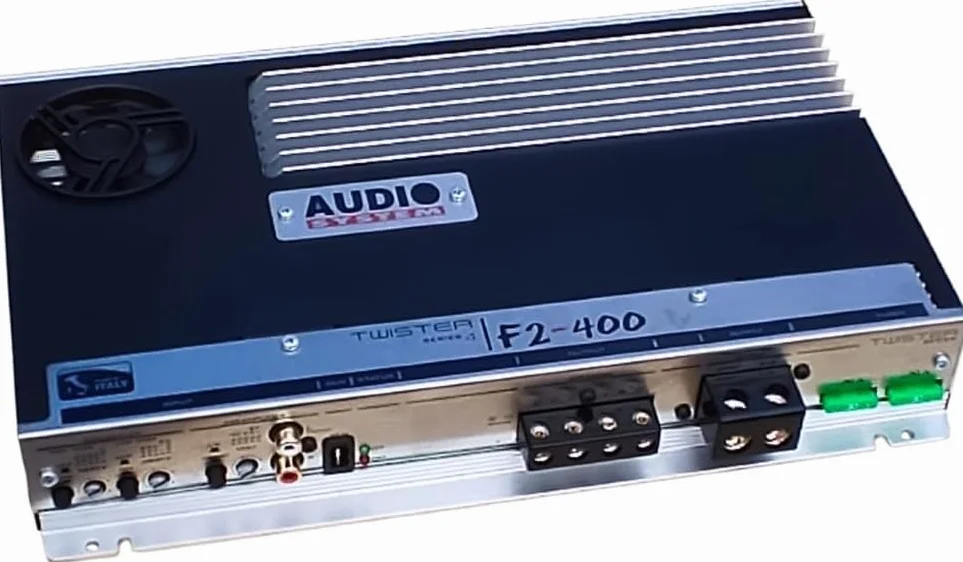 KIT SET PER AUDIO SYSTEM F2-400, 1 amplificatore 2 canali 2 x 280 watt rms a 2 ohm, spl, bagagliaio, cofano, auto, 1 pezzo + 3 sticker omaggio