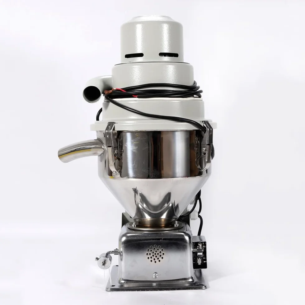 Macchina di aspirazione automatica a vuoto da 300 g, per un funzionamento silenzioso. Le macchine sono dotate di una portata di 300 kg/ora, 1,2 KW, 300 mm/HZO, 7,5 l