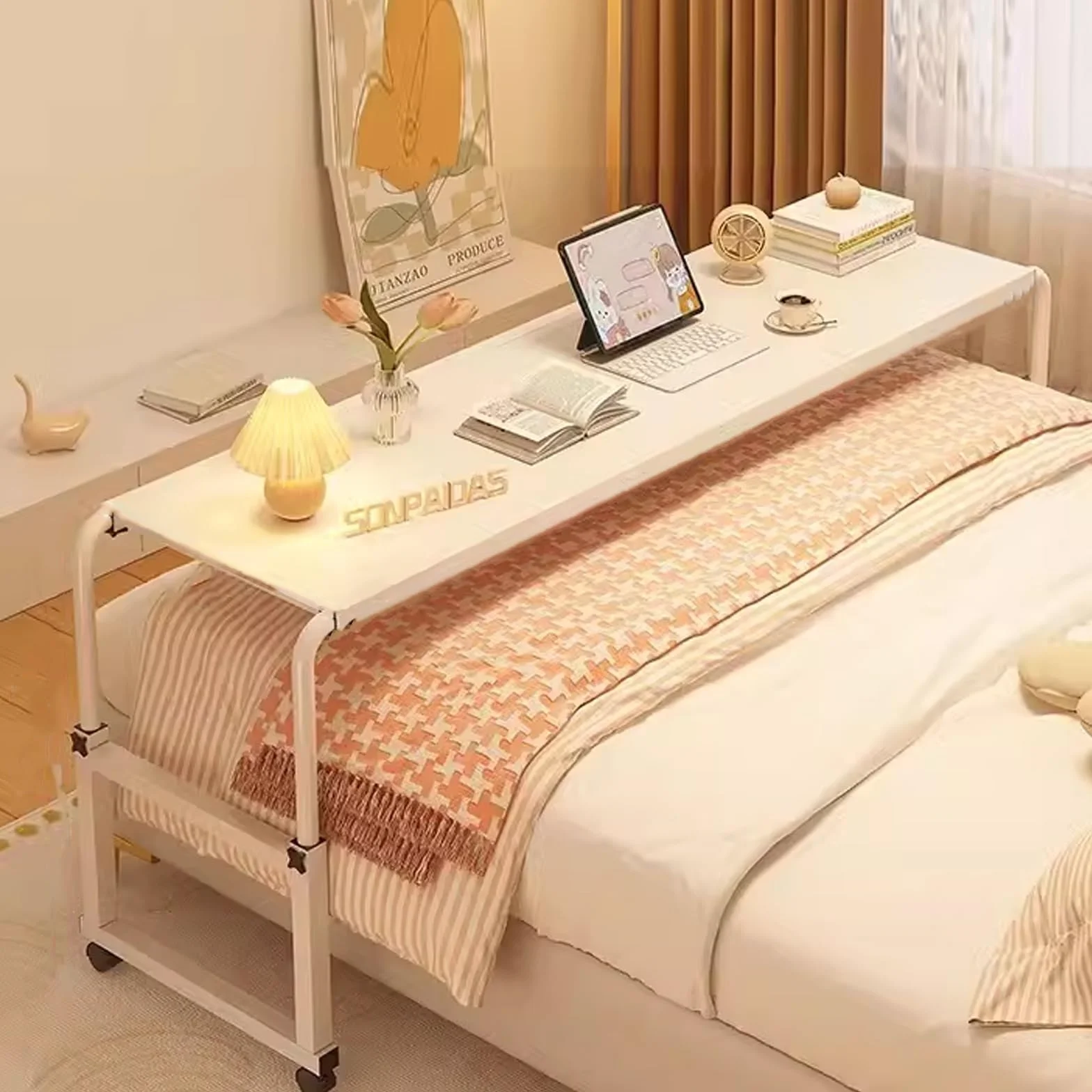 Tavolo sovraccarico Regolabile con Ruote - Tavolo rotolante per Letto, scrivania sopra Il Letto, Tavolo per Laptop - Ideale per l'uso dell'ufficio per l'home Office