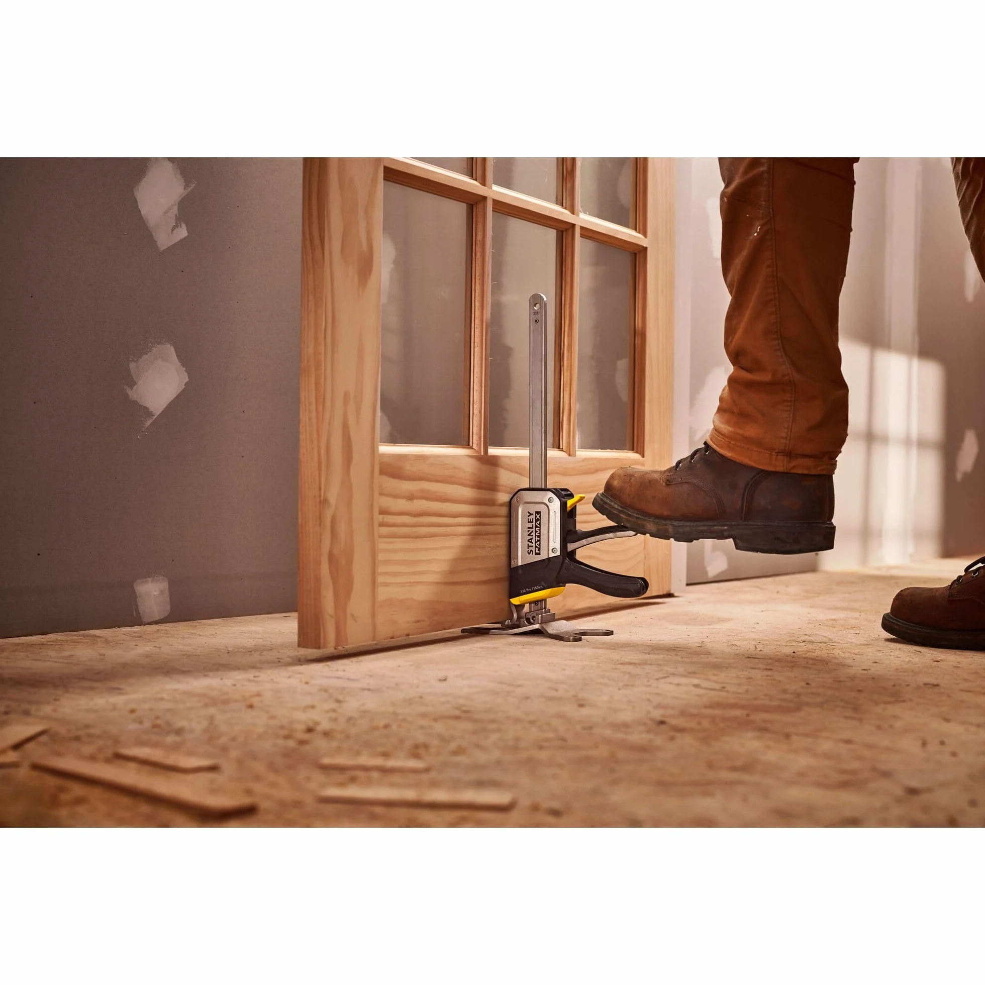 STANLEY FATMAX TradeLift Utensile multifunzionale per il sollevamento e la tenuta (fino a 150 kg), il livellamento (2,5 mm) e la distensione (fino a 220 mm) (confezione doppia), FMHT83552-1