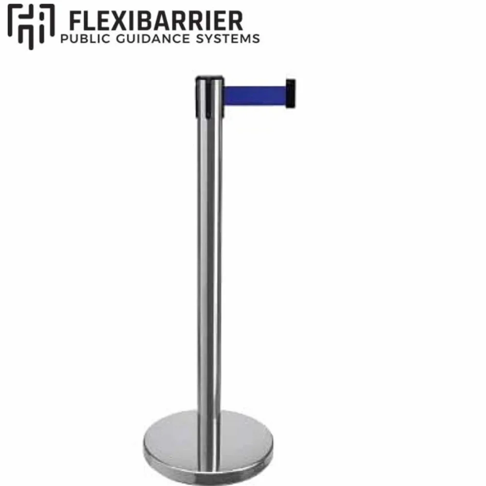 2X Set di barriere retrattili per il controllo della folla - Barriera per code con cinghia, supporto, barriere di sicurezza, pali di sicurezza con finitura argentata e cinghia da 2 m