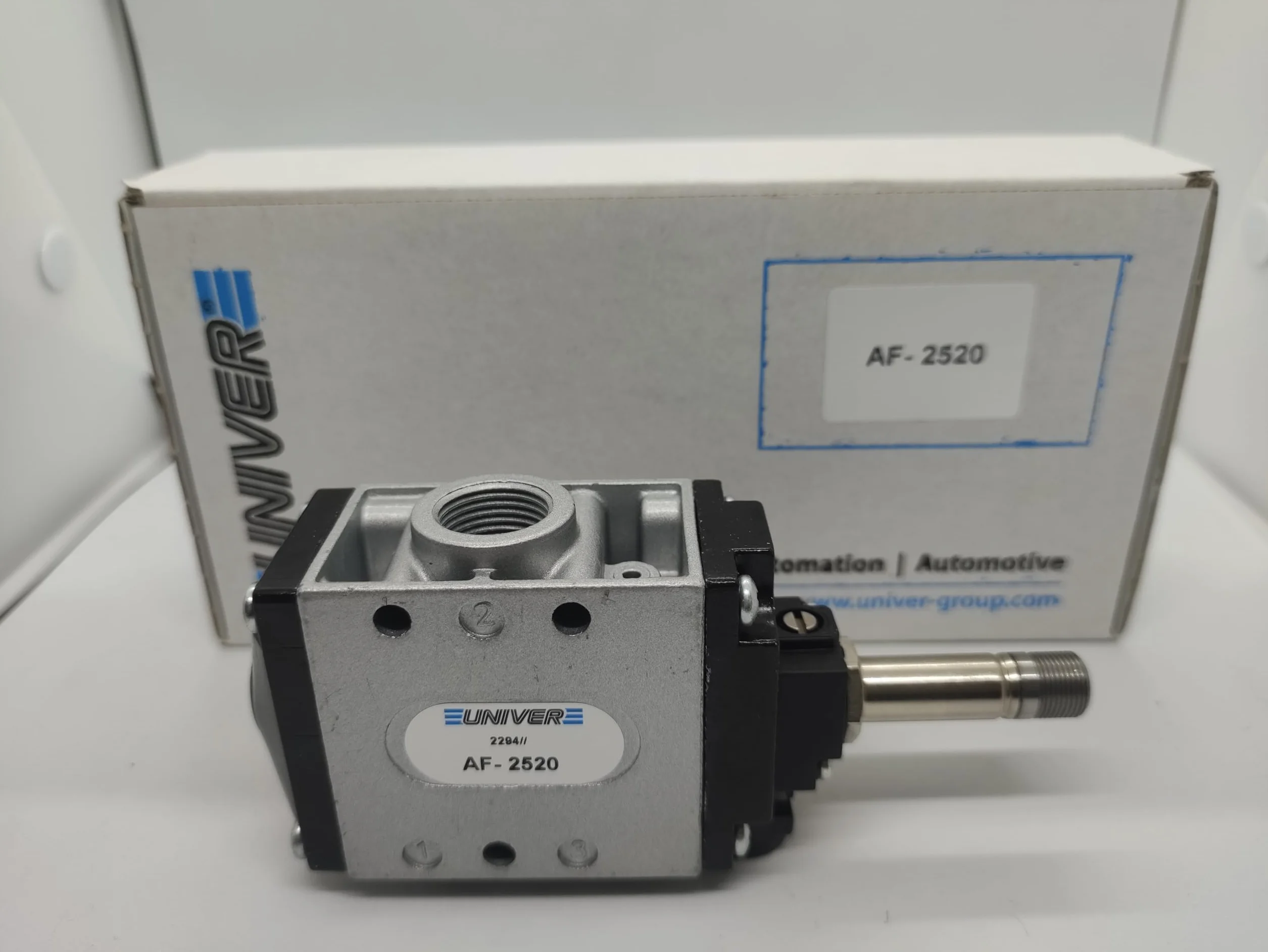 AF-2520 UNIVER ELETTROVALVOLA PNEUMATICA AD OTTURATORE 3/2 G 3/8"