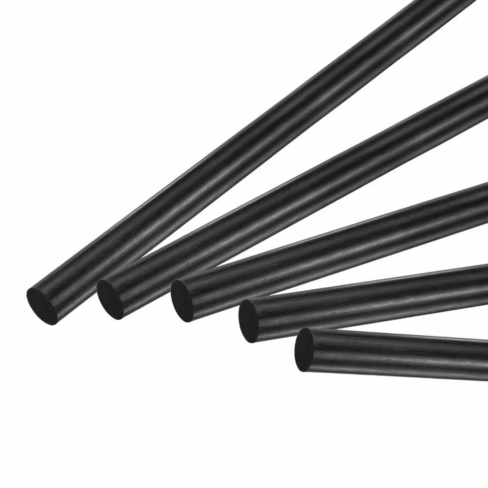 Aste tonde in fibra di carbonio da 5 pezzi, barre circolari leggere e opache for bracci quadricotteri di elicotteri fai-da-te(300mm x 6mm)