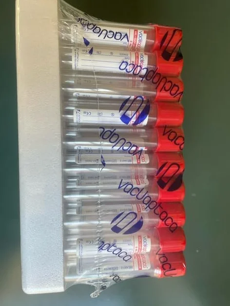 Provetta siero sottovuoto 8 ml con gel + acceleratore 16x100 mm confezione da 100 pezzi