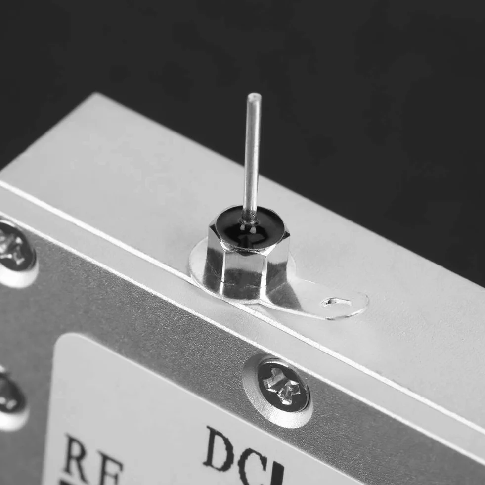 Zetiling Bias T a Banda Larga 10MHz-6GHz Amplificatore a Basso Rumore Modulo Frequenza Coassiale