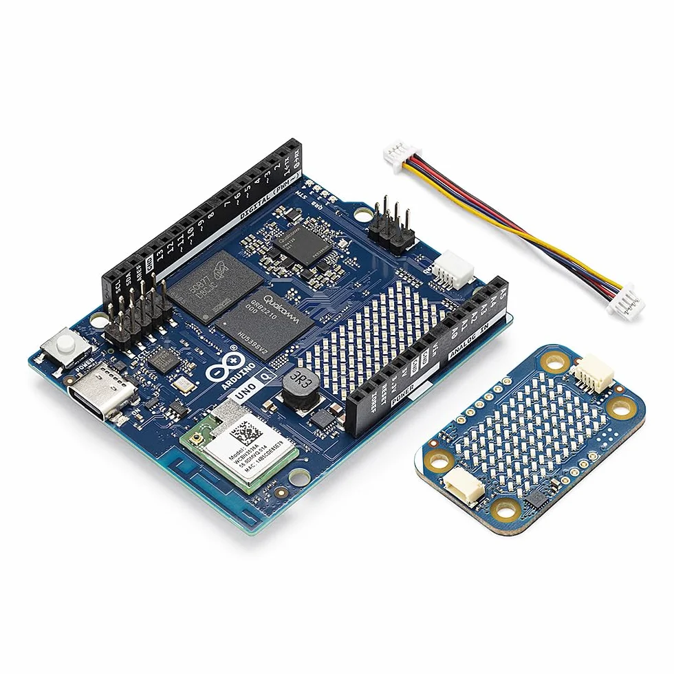 Arduino UNO Q 4GB + Modulino LED Matrix - Bundle Plug-and-Play Qwiic LED Matrix per IA, IoT, Robotica e Prototipazione