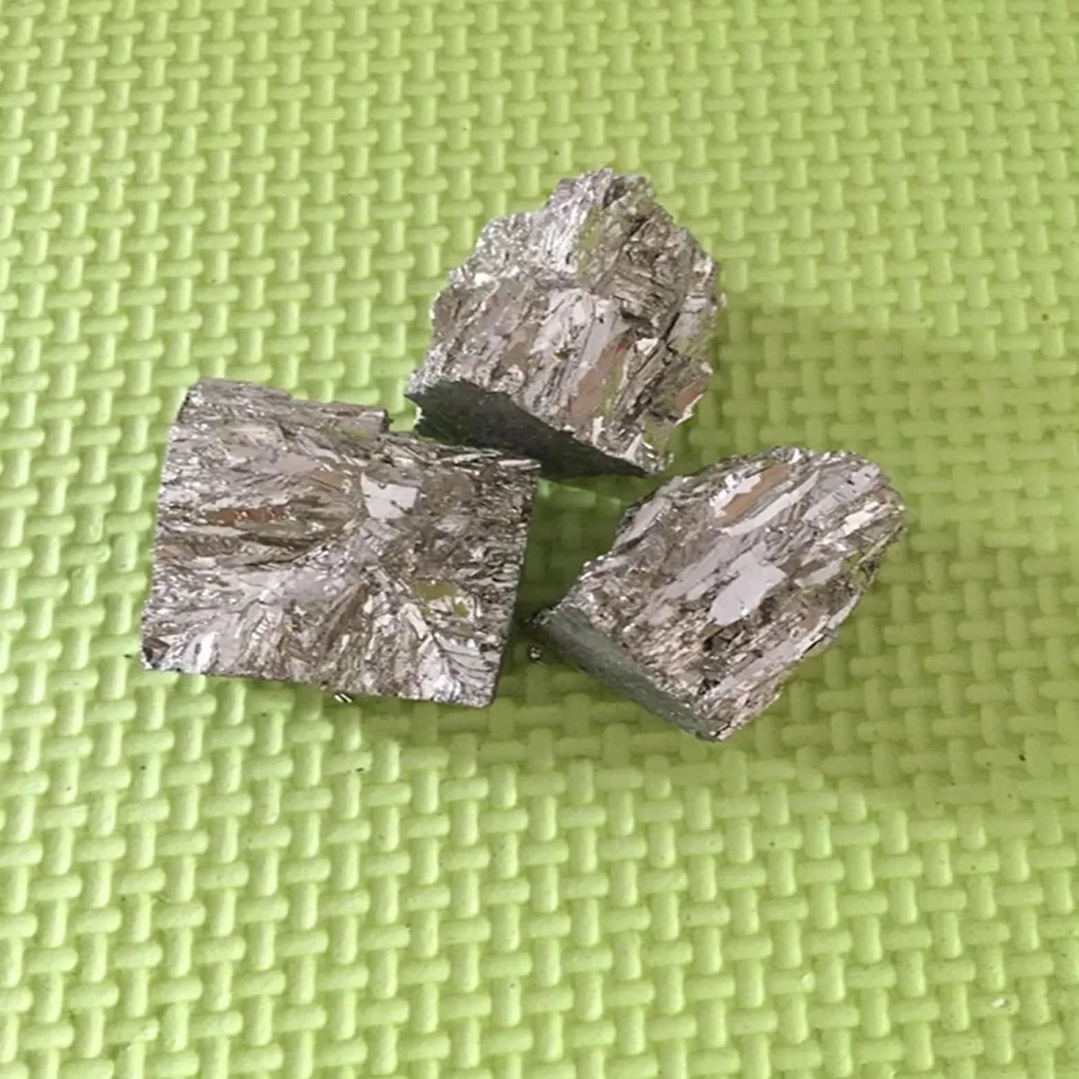 Bismuto, blocco di bismuto, in metallo, ad elevata purezza, Bi 99,999%, 100 g, 500 g, bismuto puro per ricerca scientifica (blocco di bismuto, 500 g)