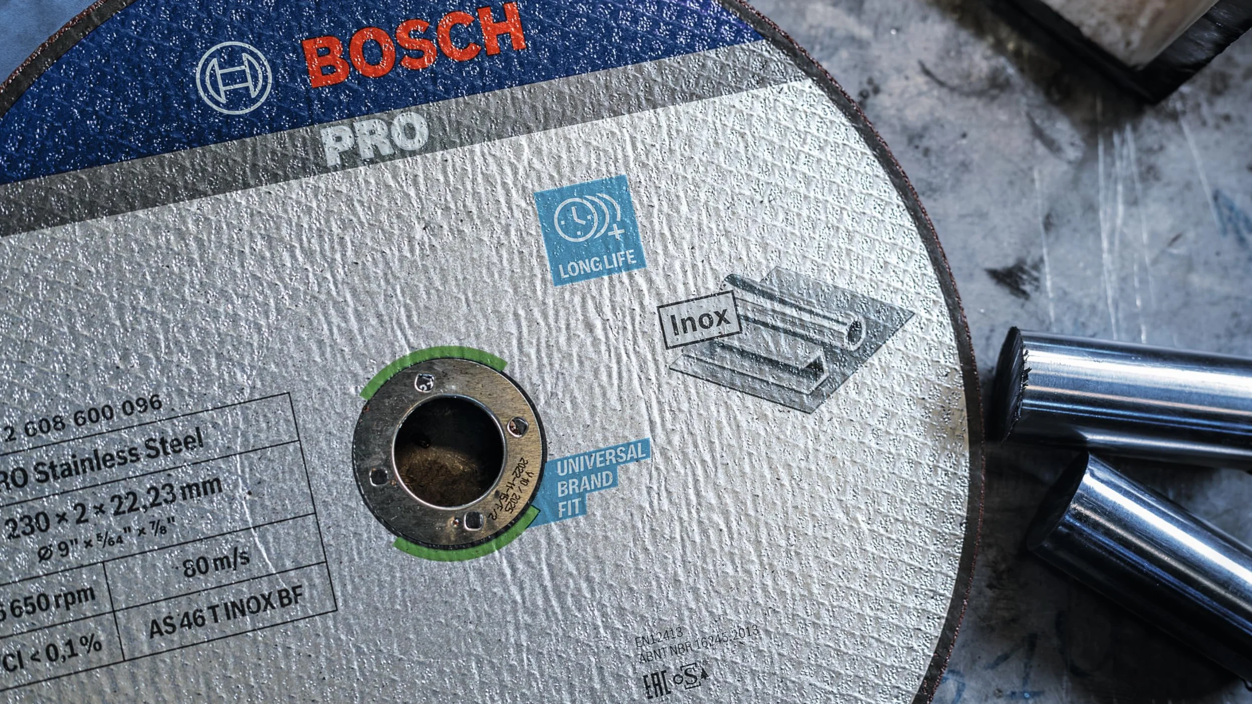 Bosch 1x Mola da taglio PRO Stainless Steel di lunga durata grandi, foro 22,23 mm (per Acciaio inossidabile, Ø 180 mm, Professional Accessorio Smerigliatrice angolare grande)