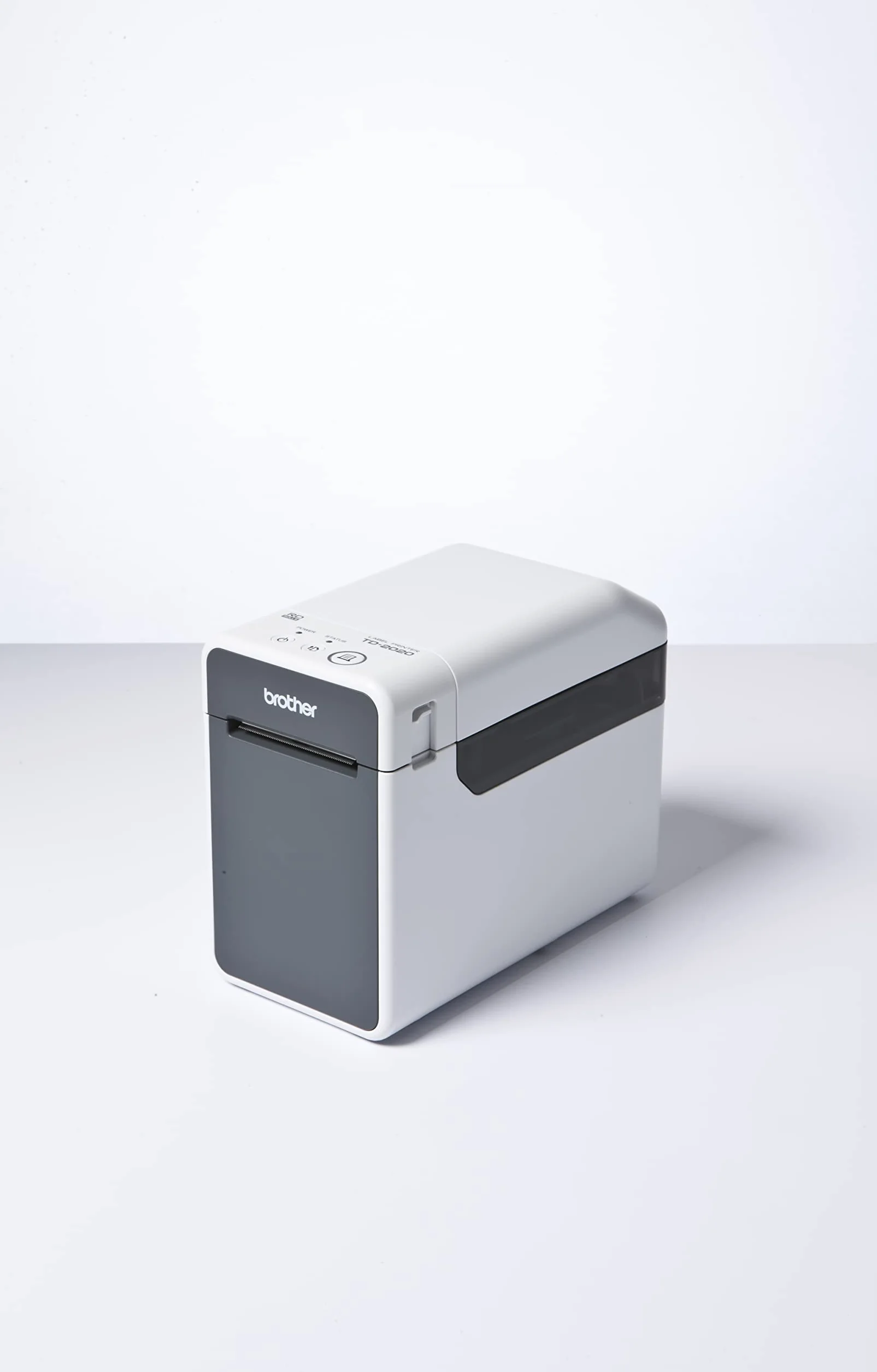 Brother TD-2020A Stampante per Etichette Professionale da 2 pollici, Tecnologia Termica Diretta, Stampa Etichette fino a 56 mm, 203 DPI, Velocità fino a 152.4 mm per sec, Interfaccia Seriale e USB