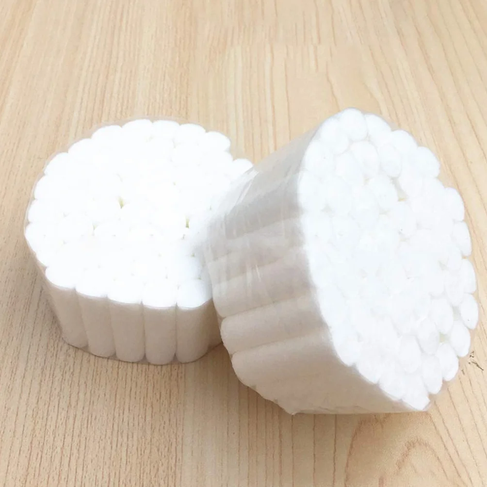 Il cotone dentario bianco 50Pcs Rolls alto assorbente non sterile