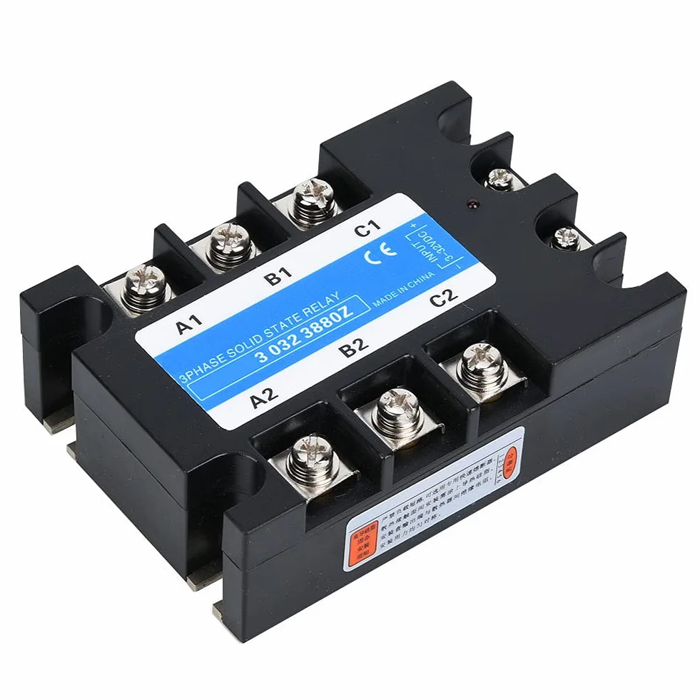 Relè a stato solido trifase SSR con indicazione dello stato del dissipatore di calore Ingresso da 3‑32 V CC a uscita 24‑480 V CA Relè a semiconduttore(80A)