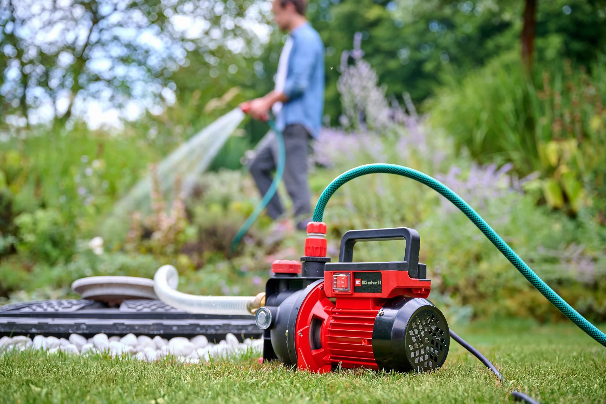 Einhell Pompa da giardino GC-GP 6050 ECO PLUS (portata max. 5000 l/h, prevalenza max. 40 m, tecnologia ECO PLUS, vite di scarico dell'acqua, adattatore universale 33,3 mm incluso)