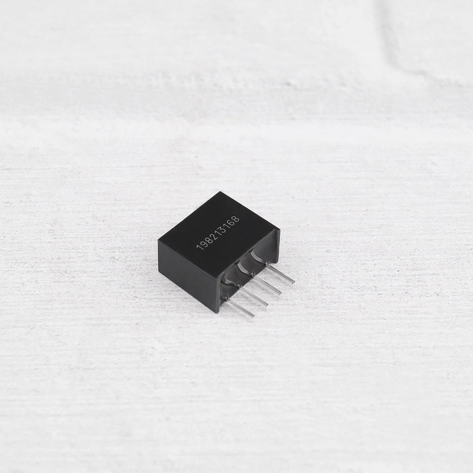B0505S-1W DC-DC 5V Trasformatore di Isolamento Modulo Alimentazione 1W 4 Pezzi