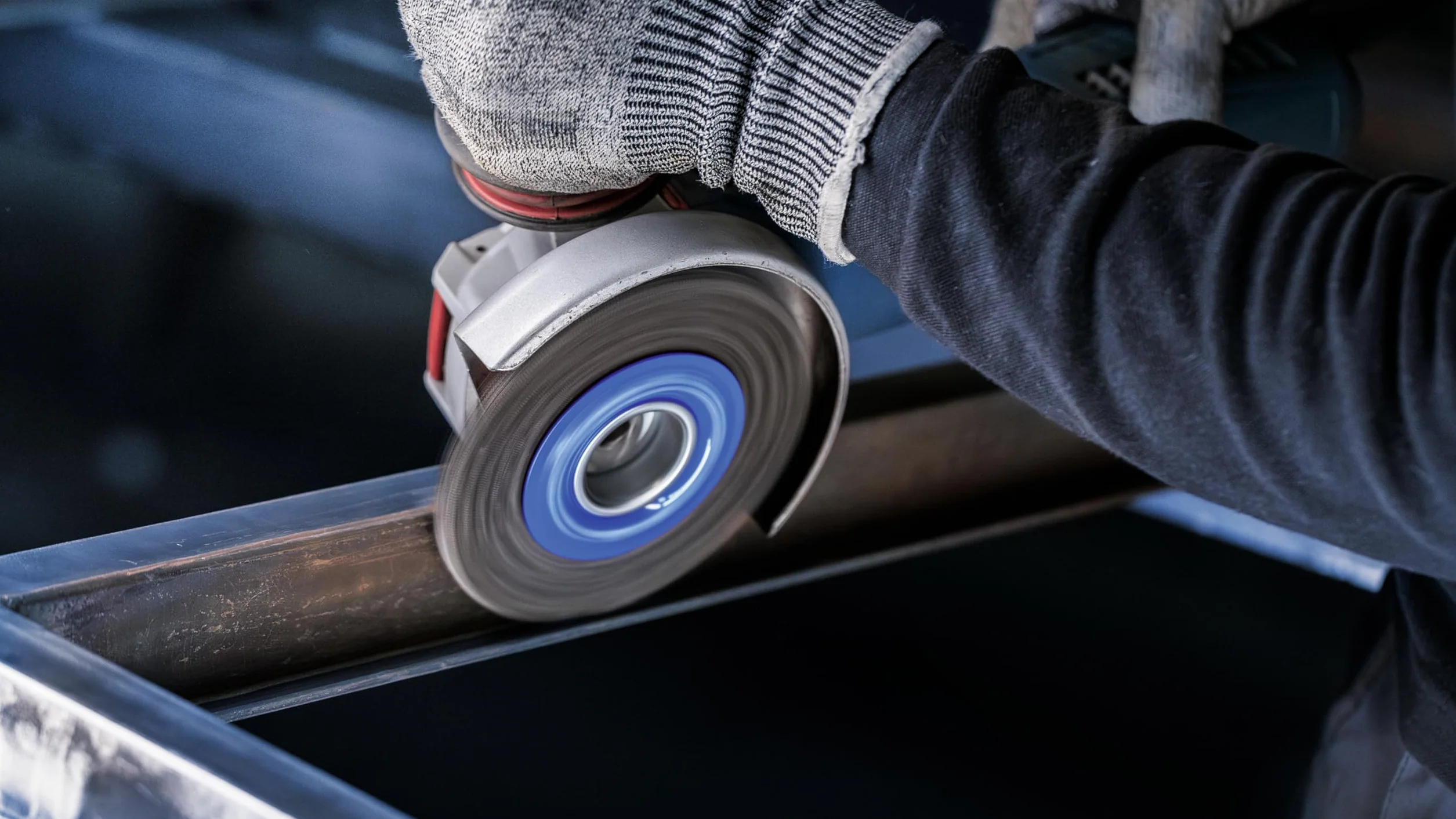 Bosch Professional 2608620732 Spazzola a Disco Ondulato Clean, per Metallo, X-Lock, Ø 115 mm, Spessore Filo 0.3 mm