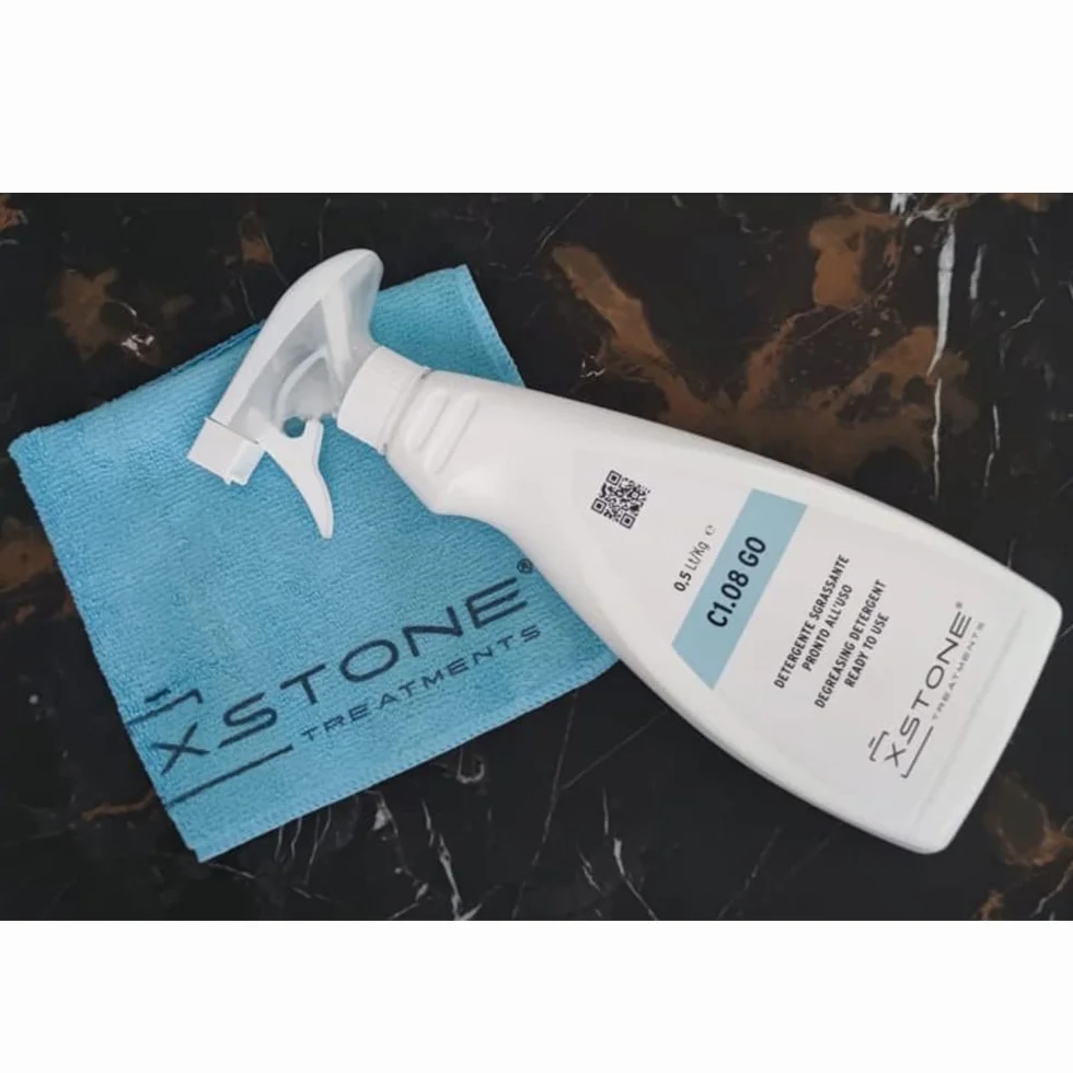 Detergente SGRASSANTE pronto alluso per PULIZIA PROFONDA DI TOP CUCINA/BAGNO, TAVOLI in pietra naturale ecc. Pack 3 x SPRAY da 0,5 Litri