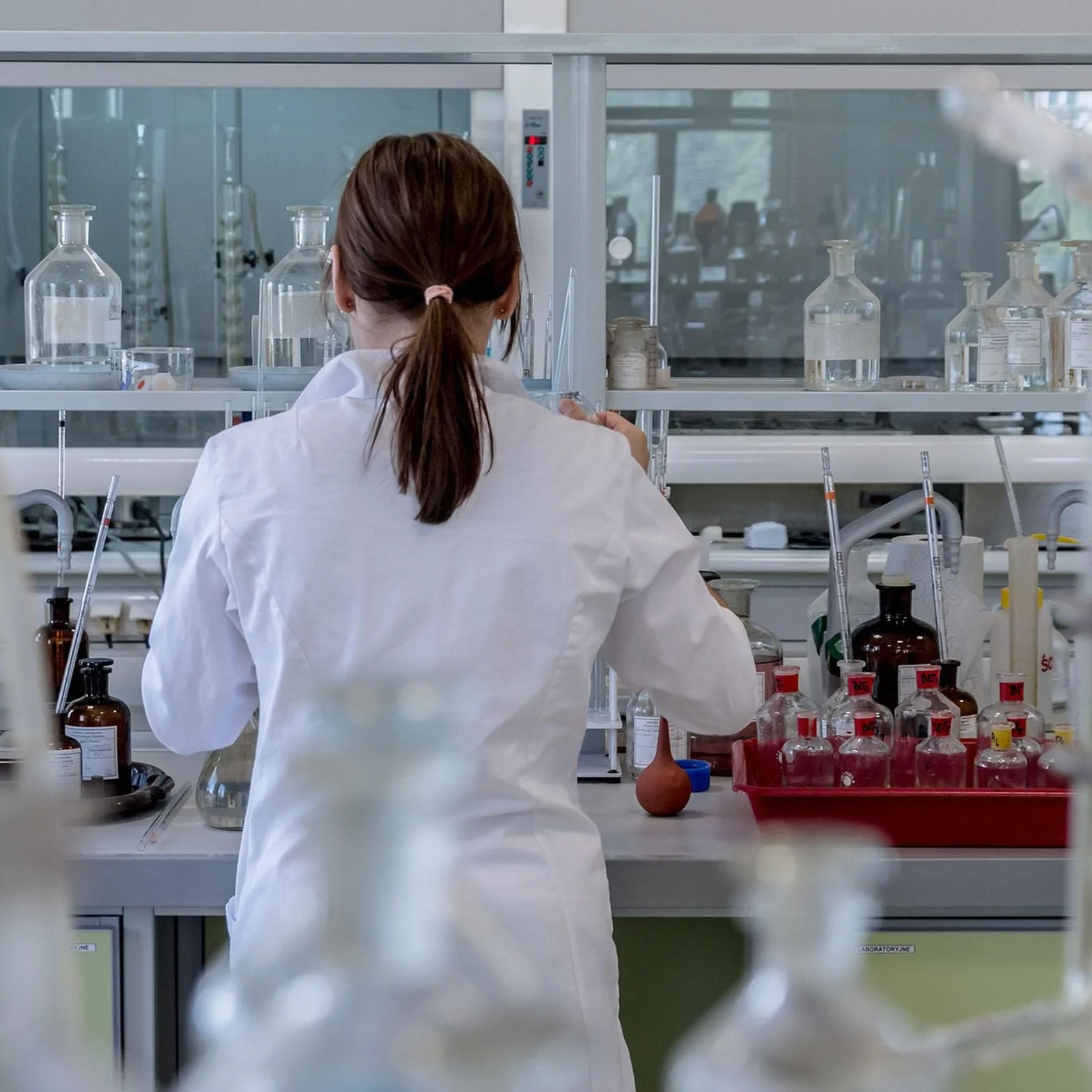 PATIKIL Fiale di Vetro 5ml 100pz Vuote Mini Trasparente con Tappi in Gomma per Iniezione Laboratorio