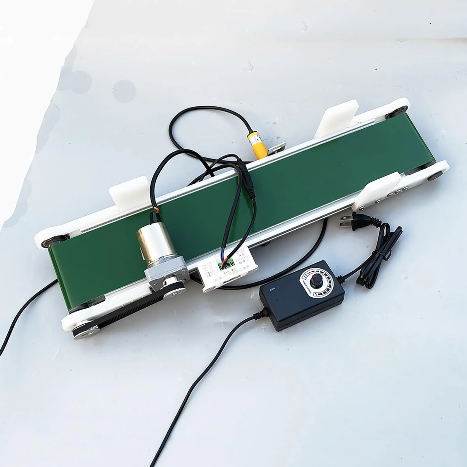 Mini Nastro Trasportatore con Contatore, Nastro Trasportatore per Trasporto Industriale, Nastro Trasportatore Antistatico per L'industria Elettrica Automatica,10 * 70cm
