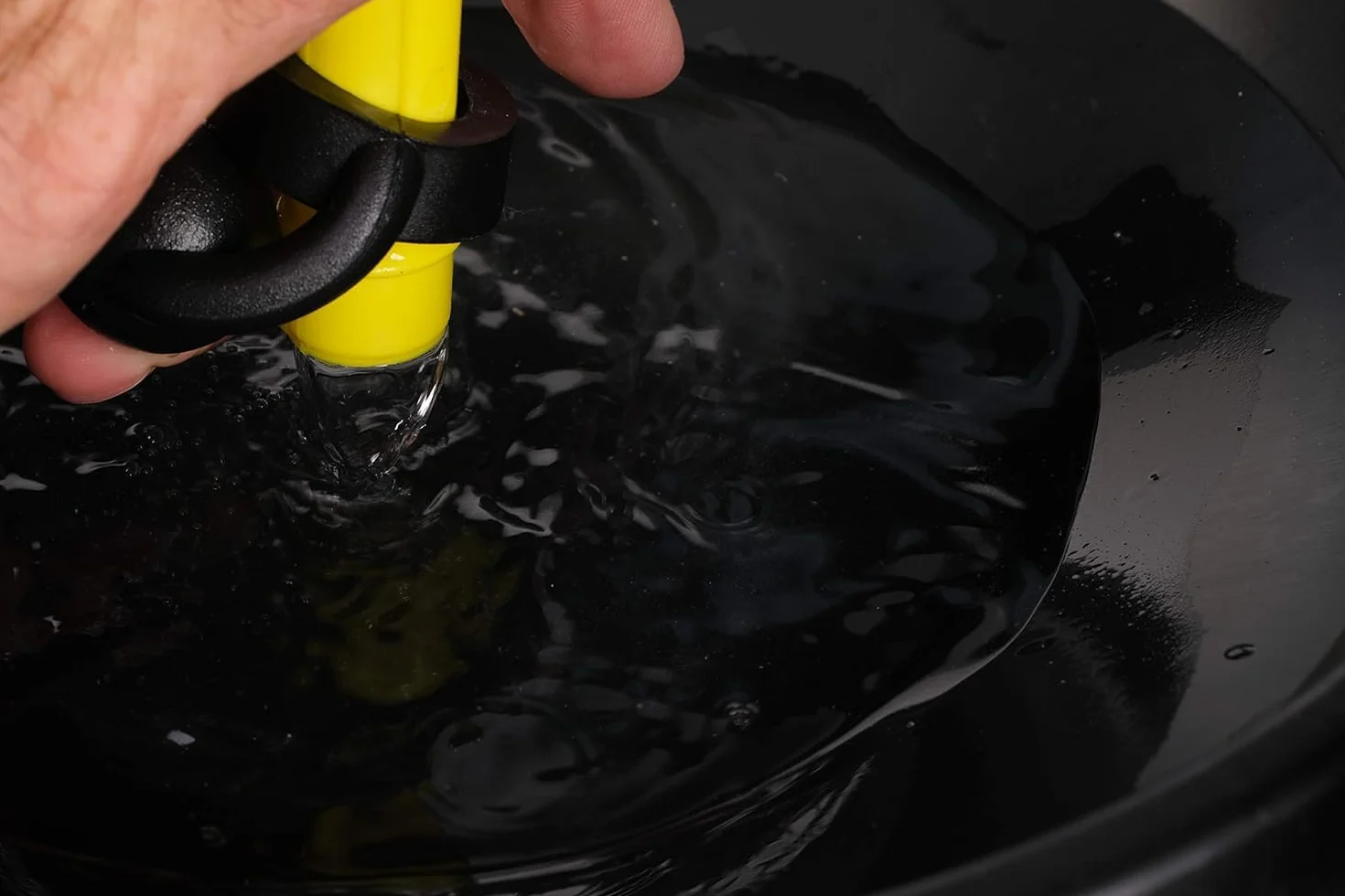 Abbeveratoio a serbatoio in lamiera zincata a livello costante tipo 30LT