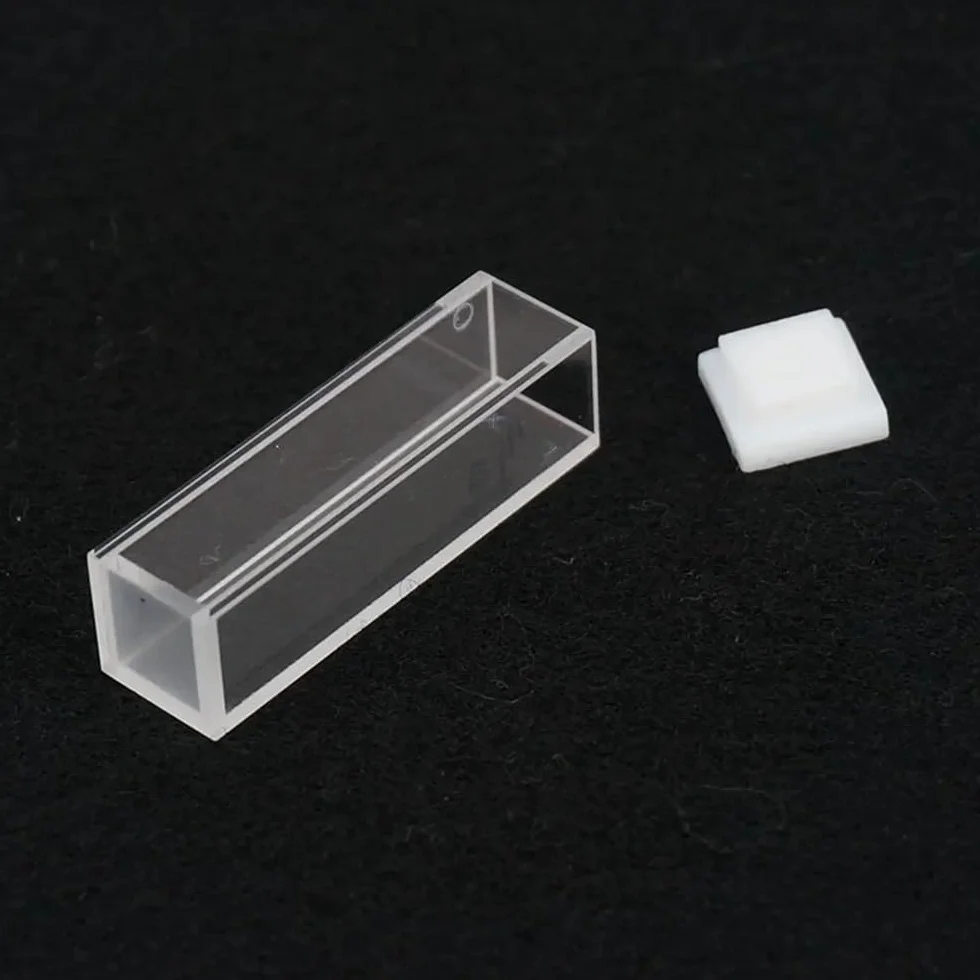 Cuvetta in quarzo da 3,5 ml con percorso da 10 mm, coperchio, lucidatura a 4 facce