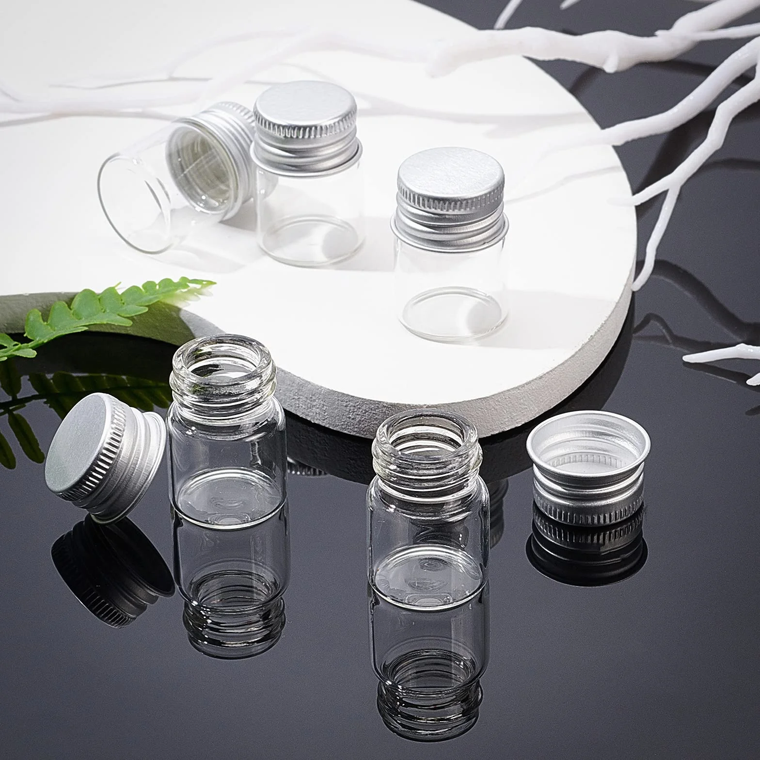 BENECREAT 20 pz Bottiglie di Vetro Sgillate da 5 ml con Tappo A Vite In Alluminio, Flacone Campione Liquido Trasparente per Flacone Messaggio, Bottiglia Dei Desideri